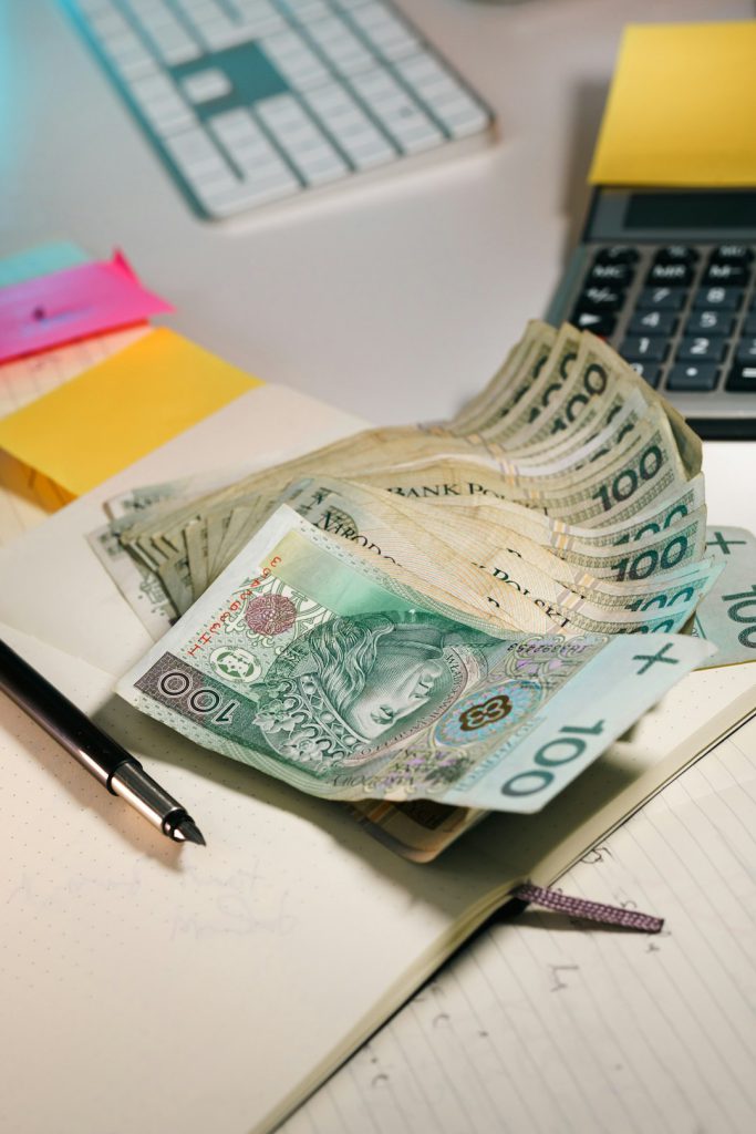 רו"ח קרלוס ששון מסביר ניהול חשבונות יעיל לעצמאיים